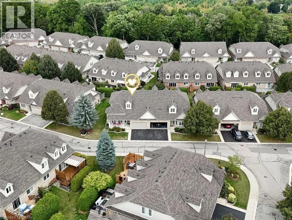 350 DOON VALLEY Drive Unit# 8G, #8G