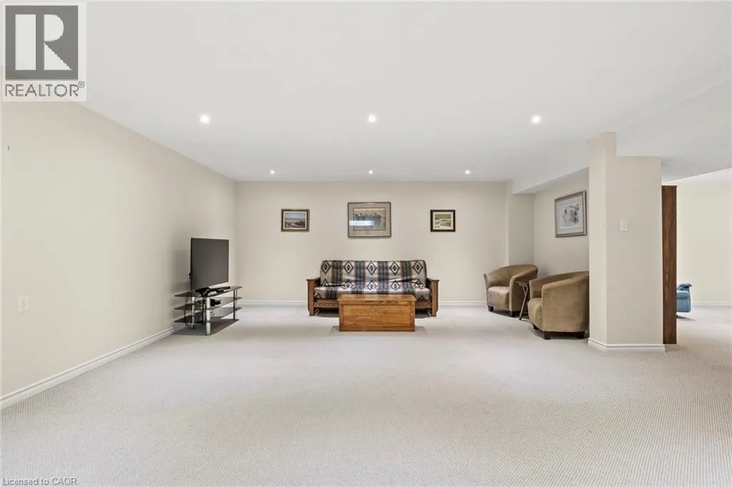 350 DOON VALLEY Drive Unit# 8G, #8G