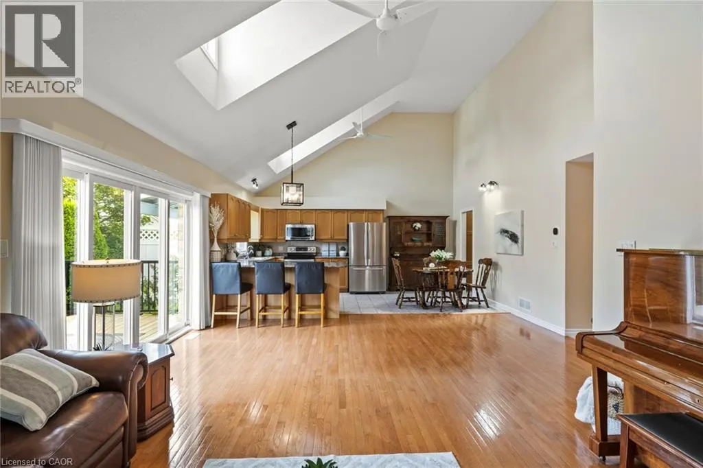 350 DOON VALLEY Drive Unit# 8G, #8G