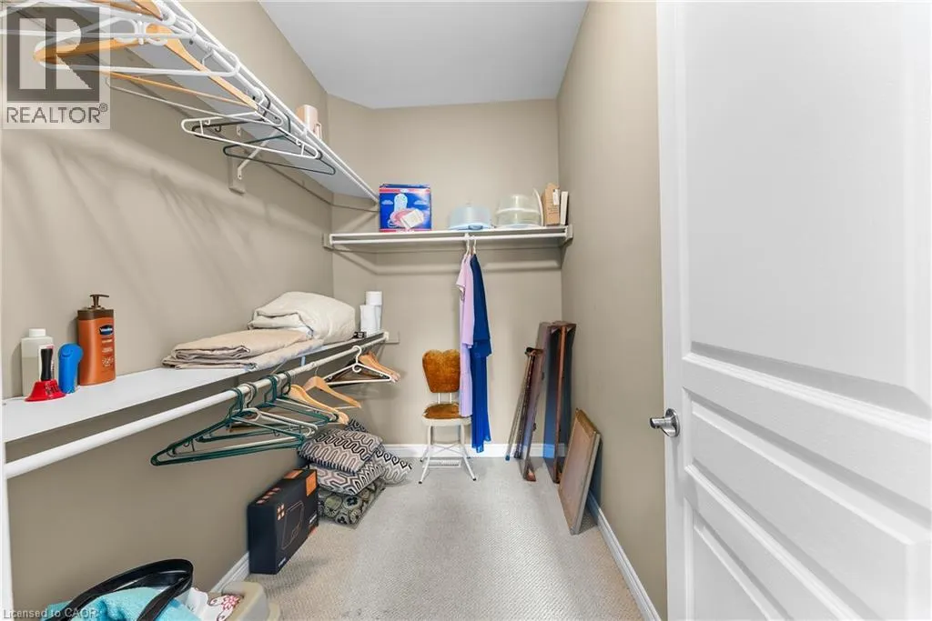 5490 PRINCE EDWARD Avenue Unit# 4, #4
