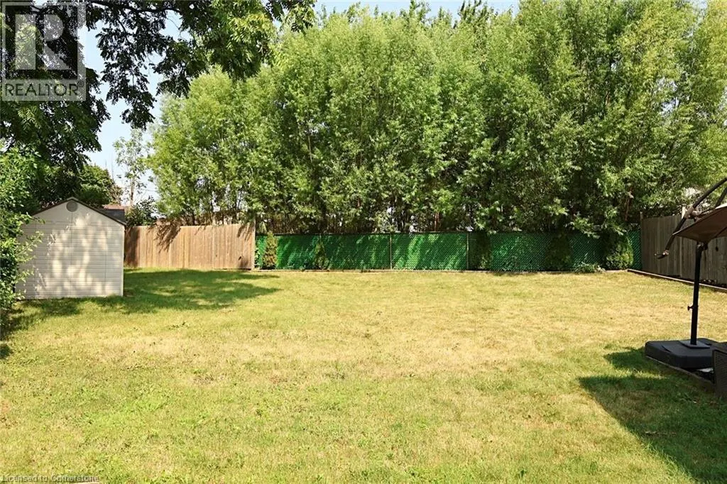9 DUNCAIRN Court