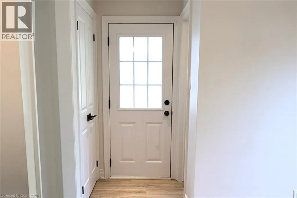 9 DUNCAIRN Court