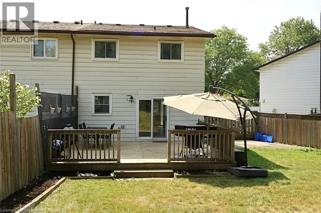 9 DUNCAIRN Court