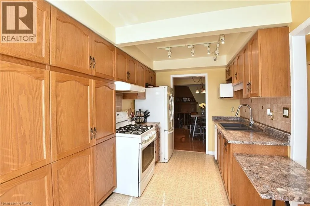 503 HIGHWAY 8 Highway Unit# 1, #1