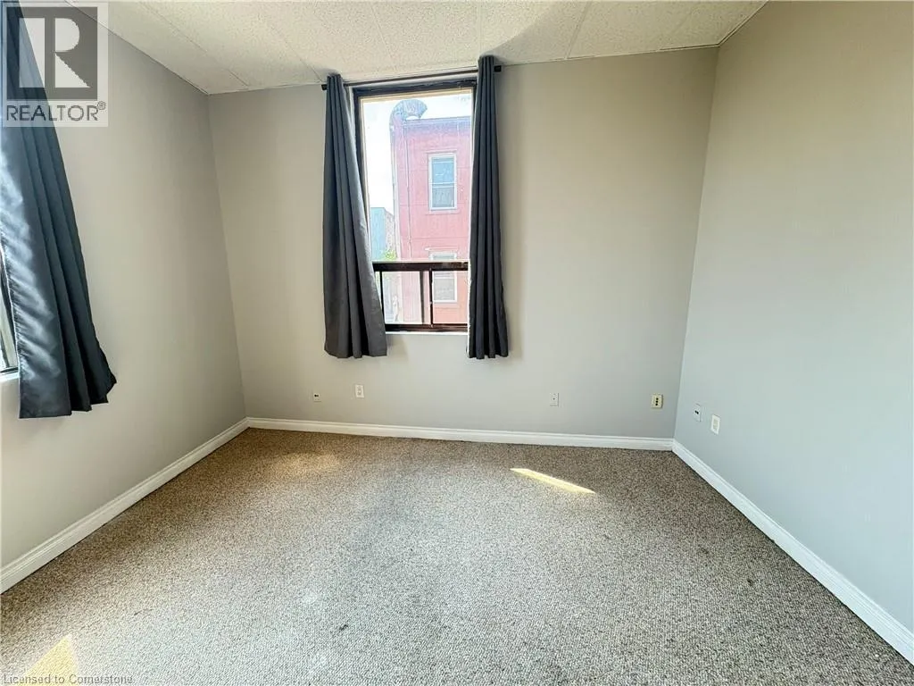 7 MARY Street Unit# 301, #301