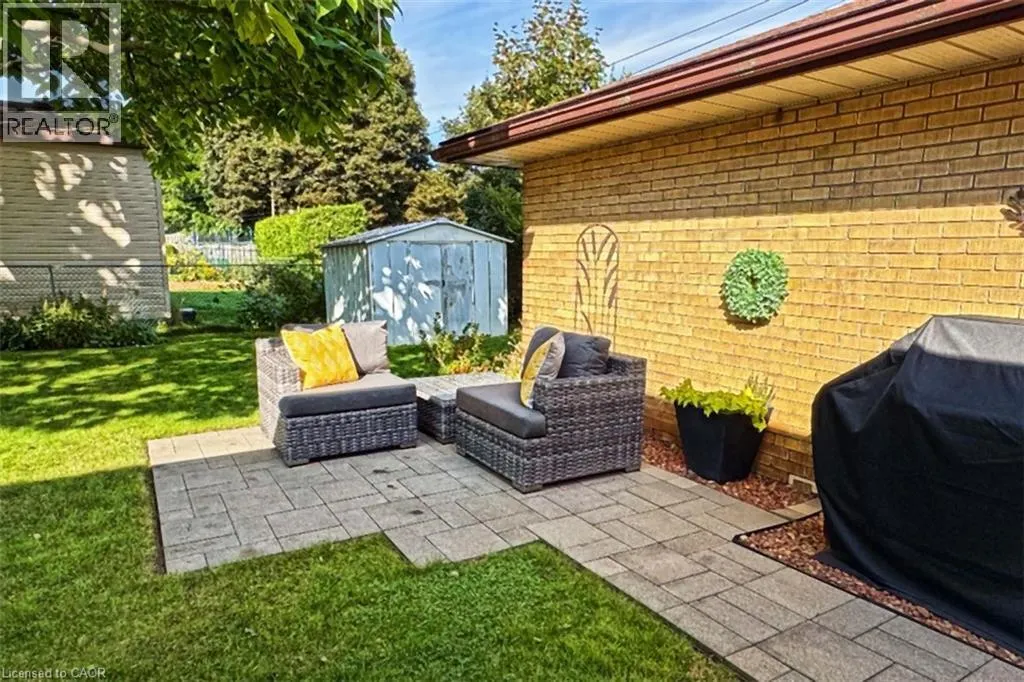 44 MCDONALD Avenue
