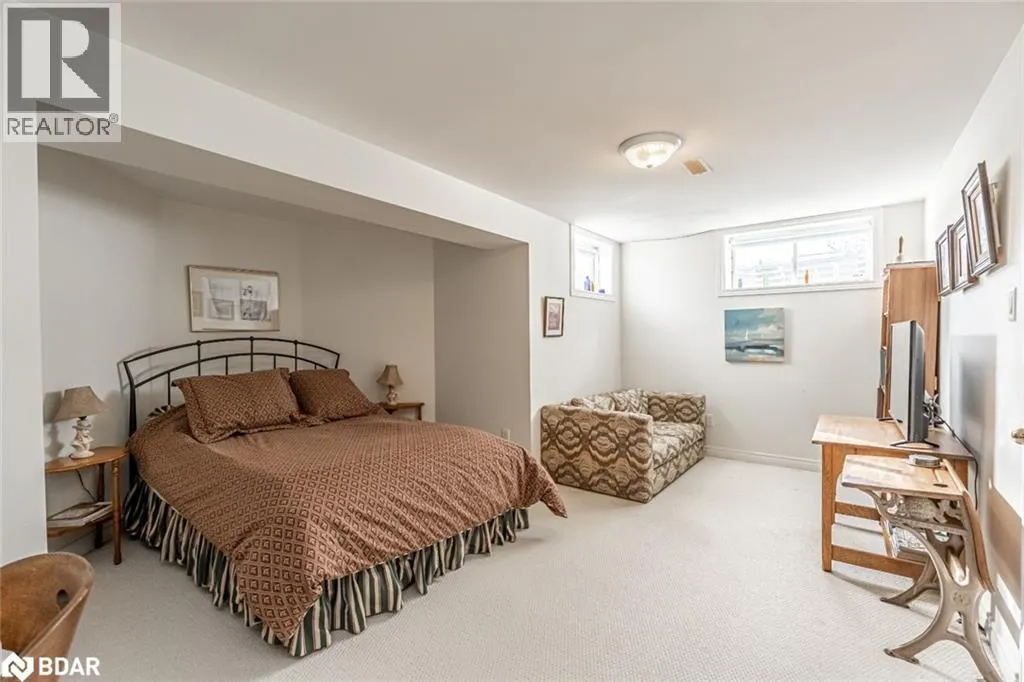 32 BASSWOOD Circle
