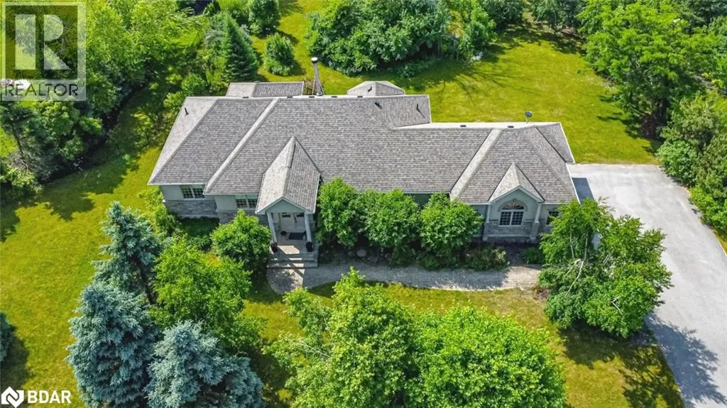 32 BASSWOOD Circle