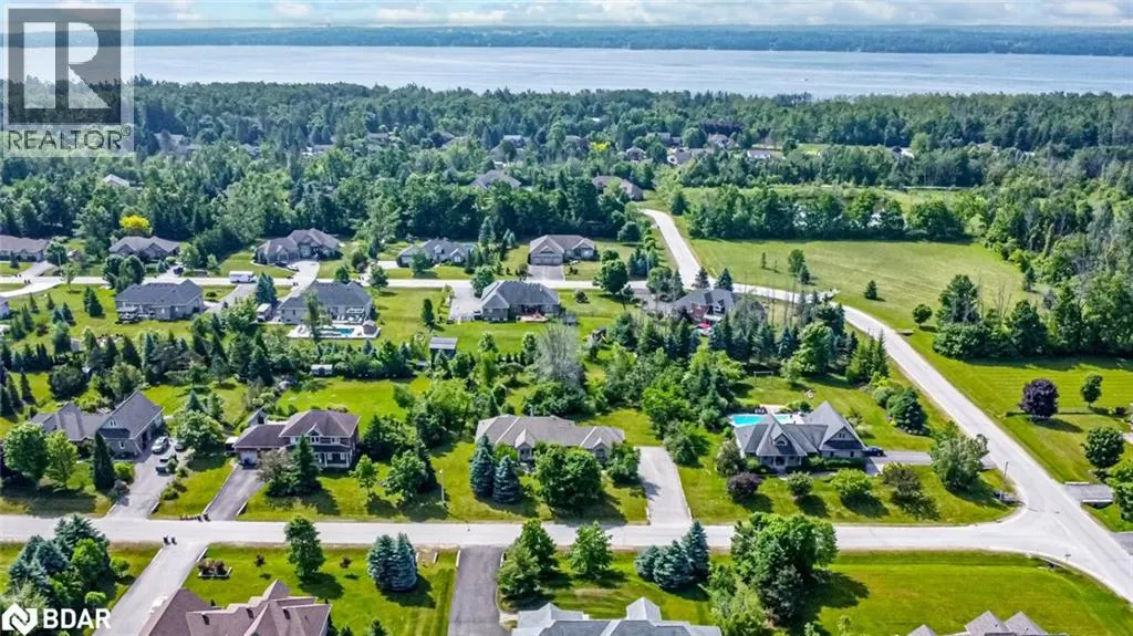 32 BASSWOOD Circle