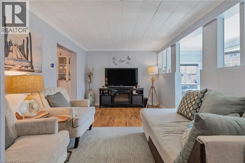 1 MAREVE Avenue