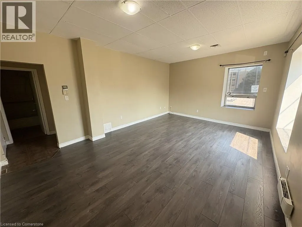 7 MARY Street Unit# 201, #201