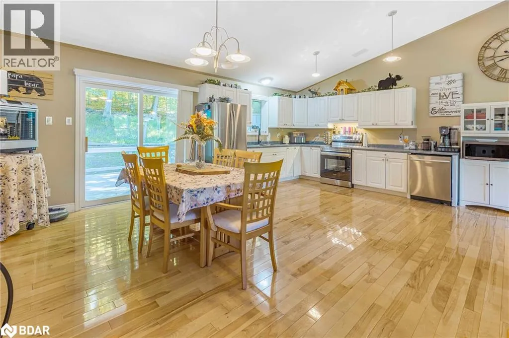 87 FARLAIN LAKE Road E