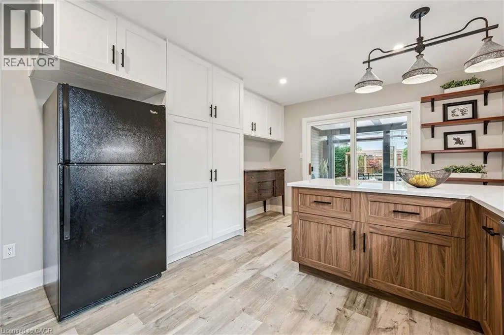 55 STIEFELMEYER Crescent