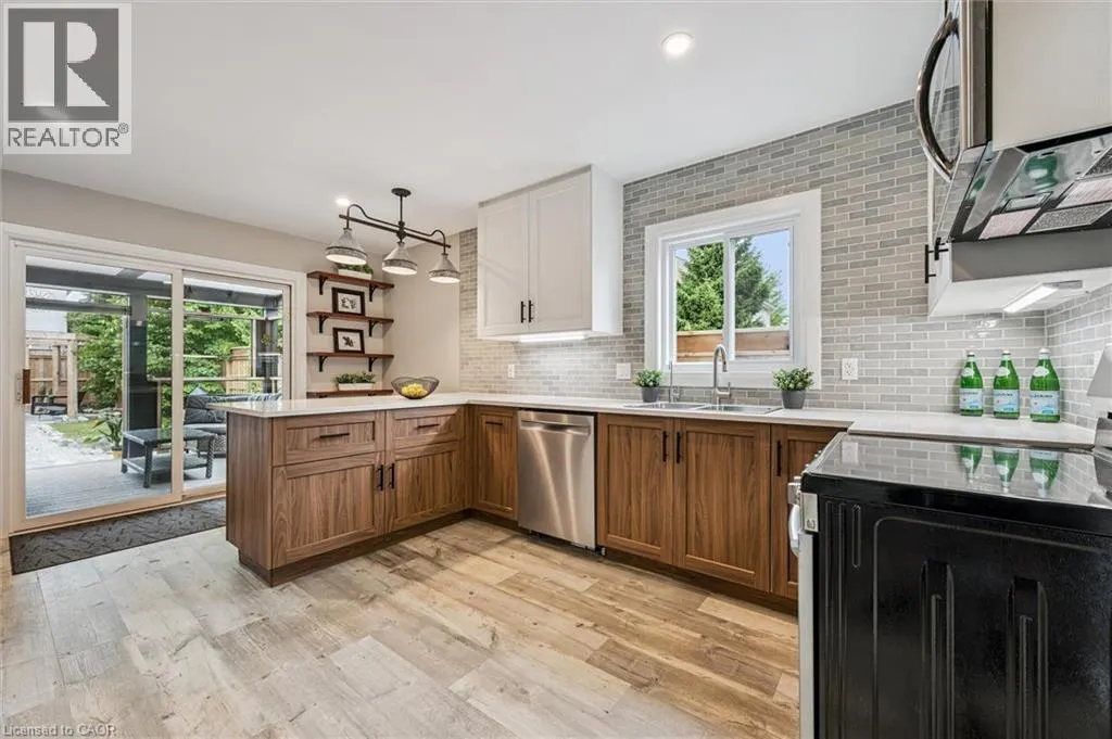 55 STIEFELMEYER Crescent