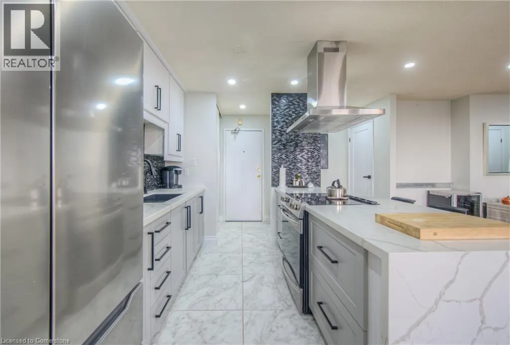 185 KEHL Street Unit# 410, #410