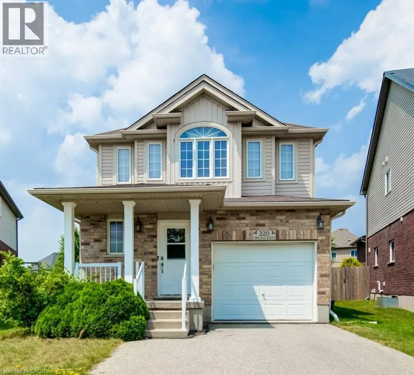 220 LEMON GRASS Crescent