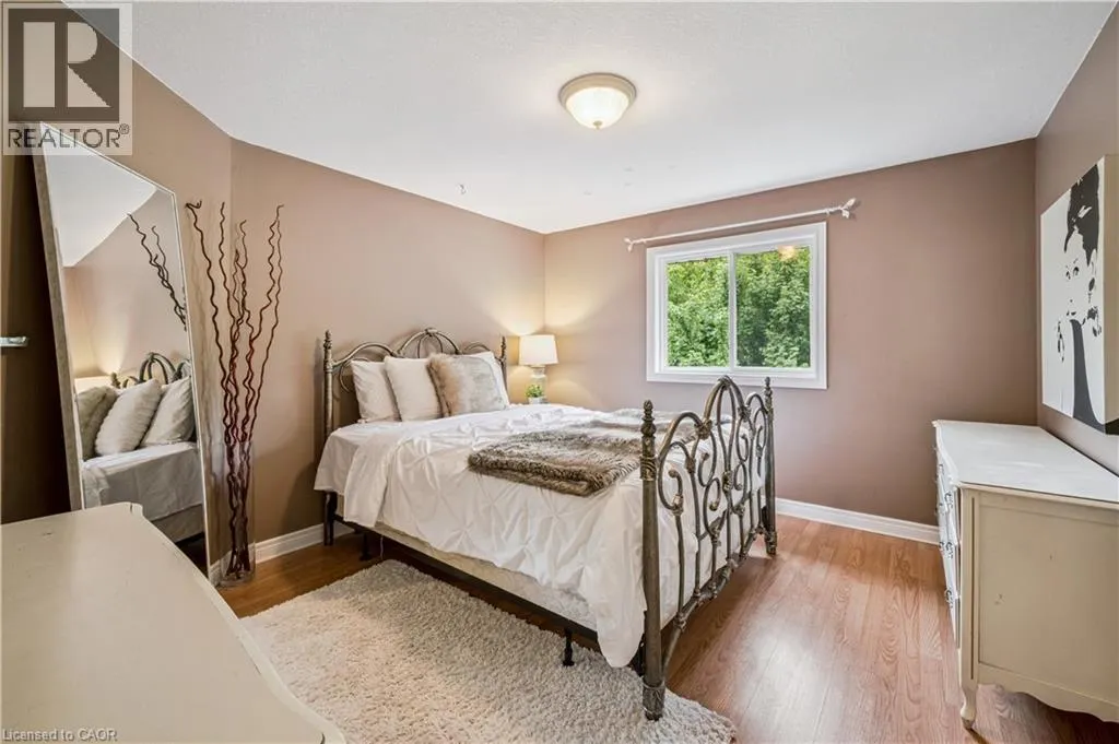 533 RUSH MEADOW Crescent