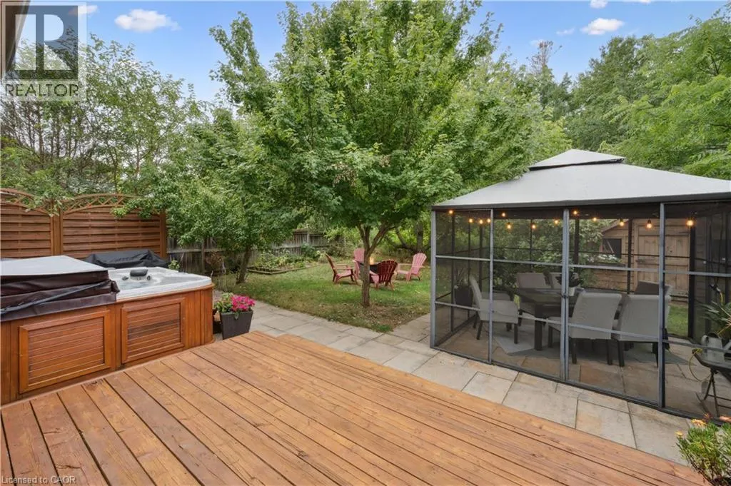 533 RUSH MEADOW Crescent