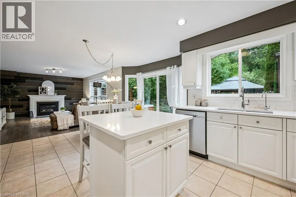 533 RUSH MEADOW Crescent
