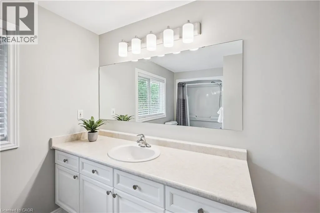 533 RUSH MEADOW Crescent
