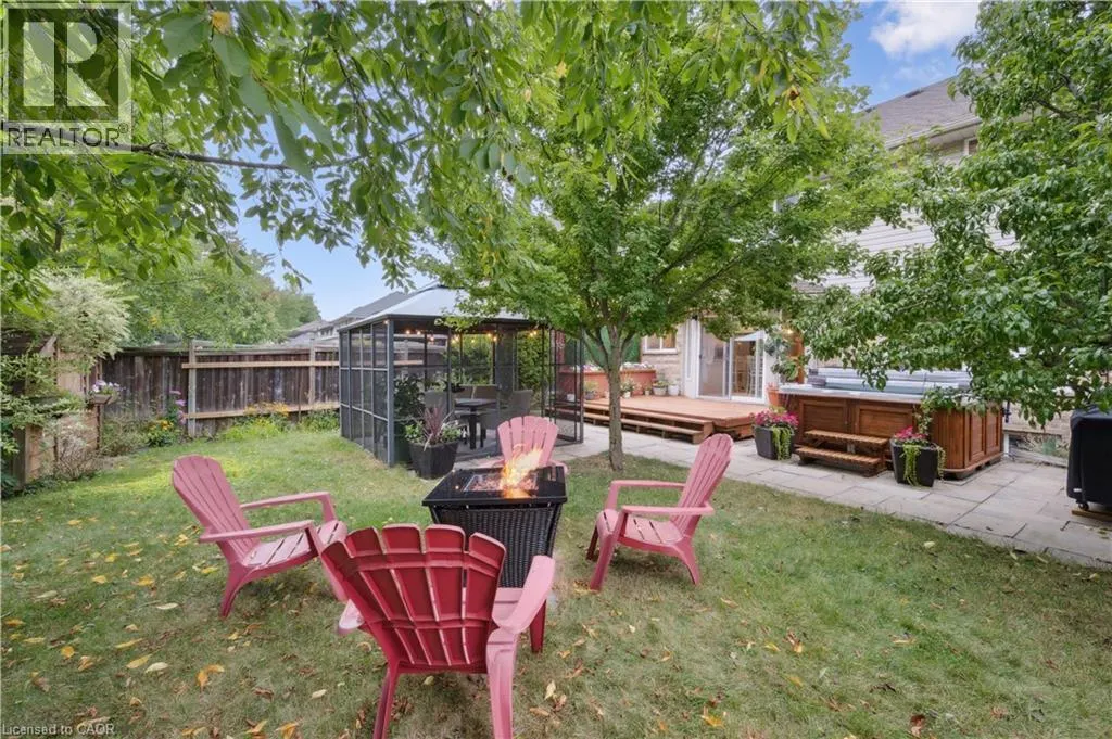 533 RUSH MEADOW Crescent