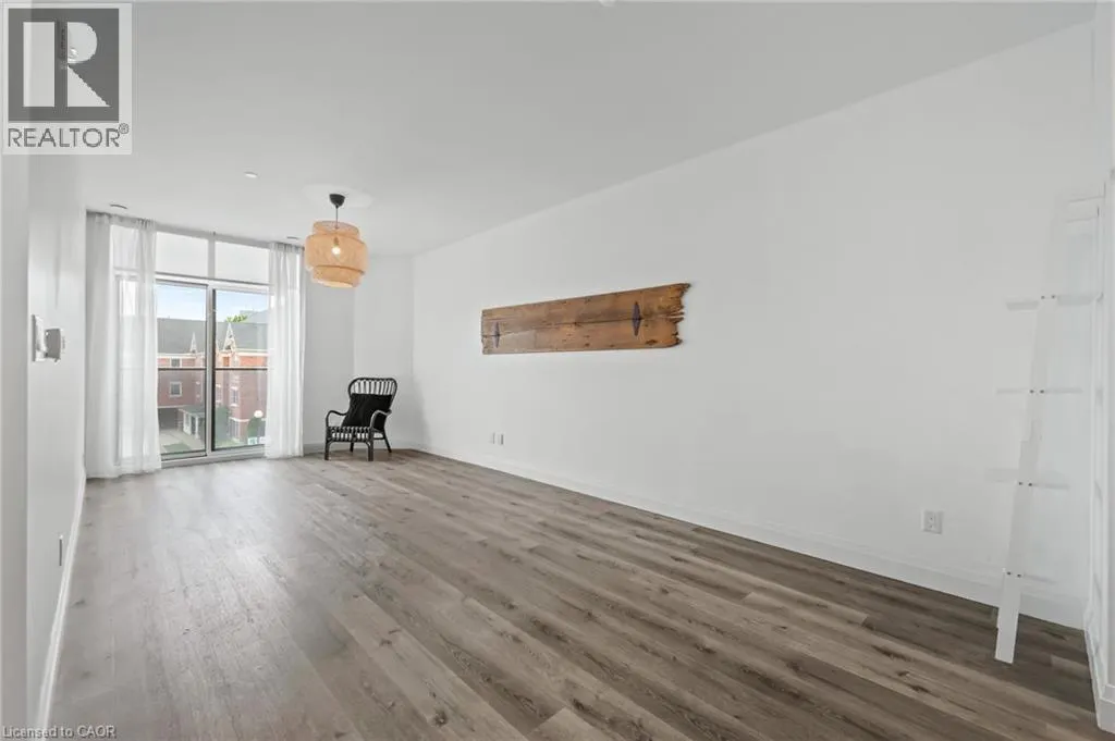 399 QUEEN Street S Unit# 202, #202