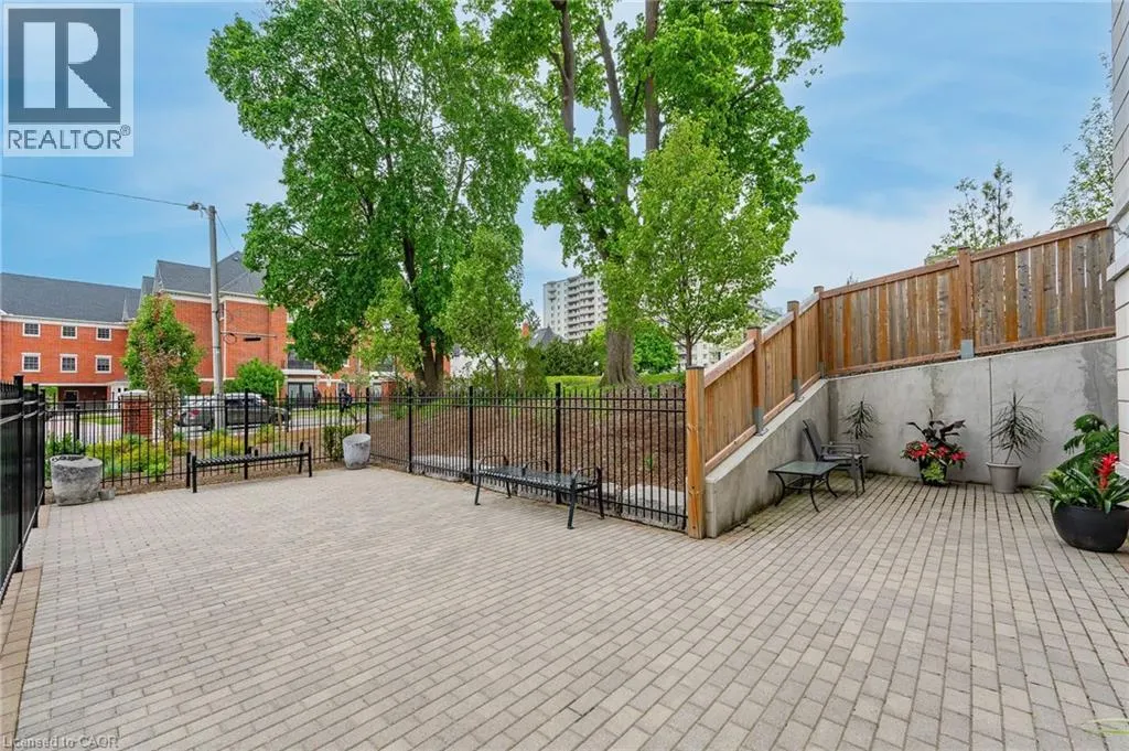 399 QUEEN Street S Unit# 202, #202