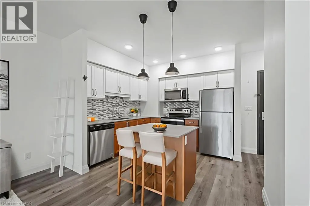 399 QUEEN Street S Unit# 202, #202