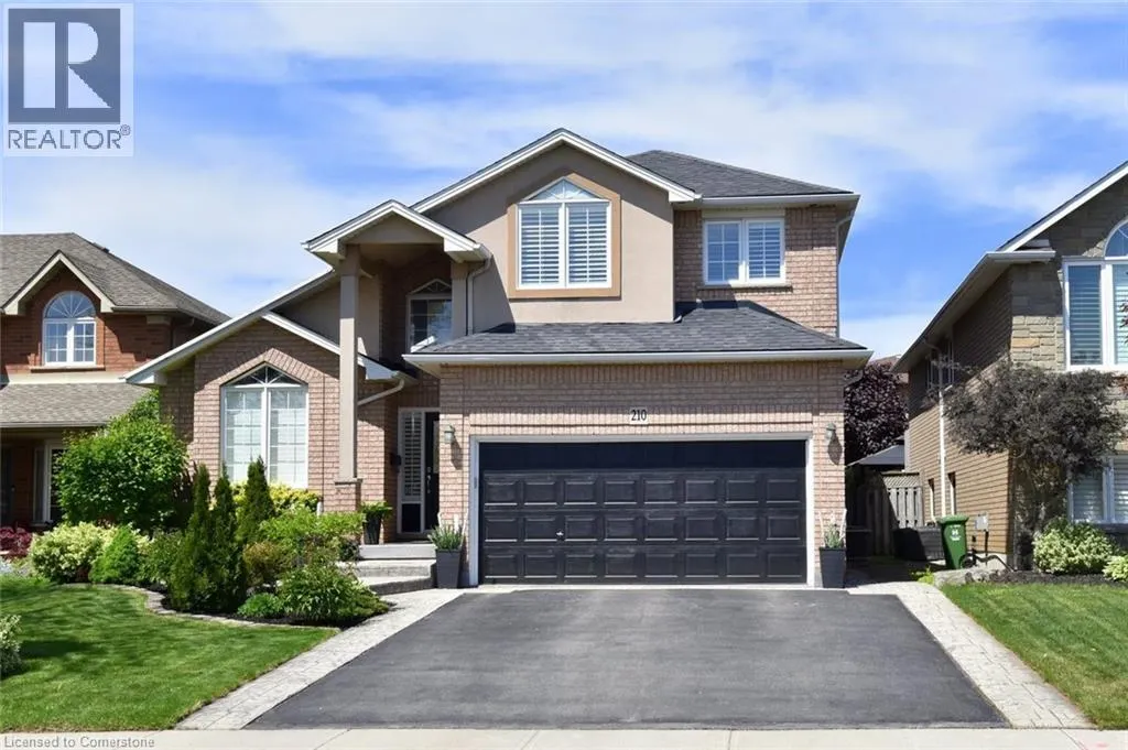 210 CLAUDETTE Gate