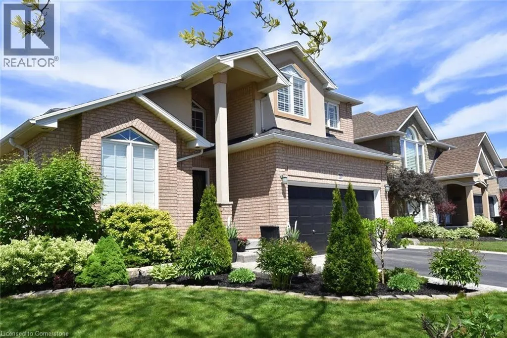 210 CLAUDETTE Gate