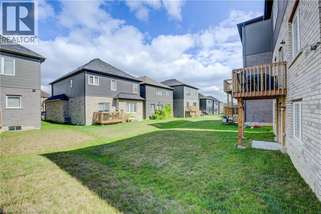 8 WHITTON DRIVE