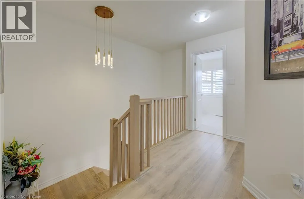 8 WHITTON DRIVE