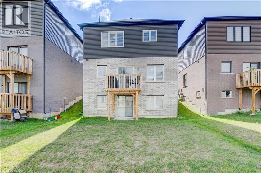 8 WHITTON DRIVE