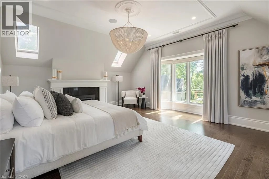 140 CHARTWELL Road