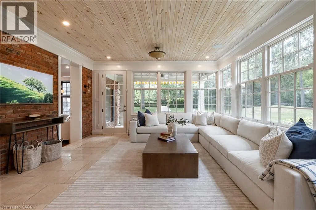 140 CHARTWELL Road