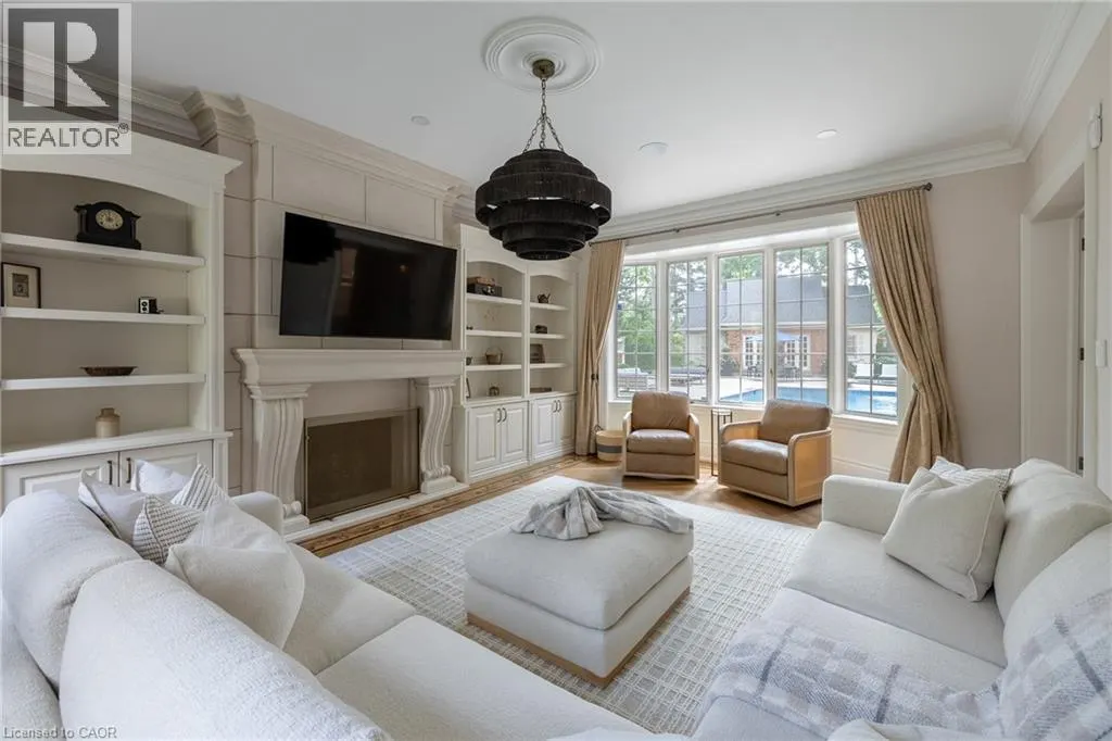 140 CHARTWELL Road