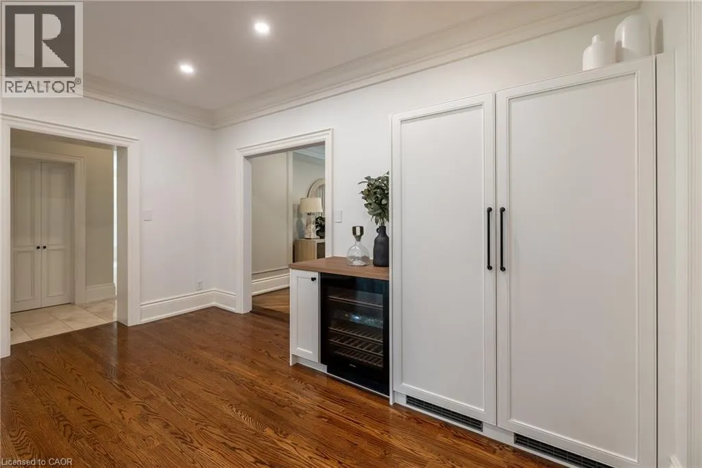 140 CHARTWELL Road