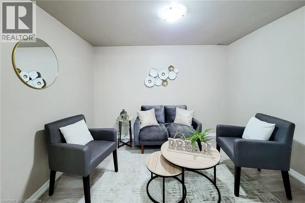 55 CLEGHORN Drive