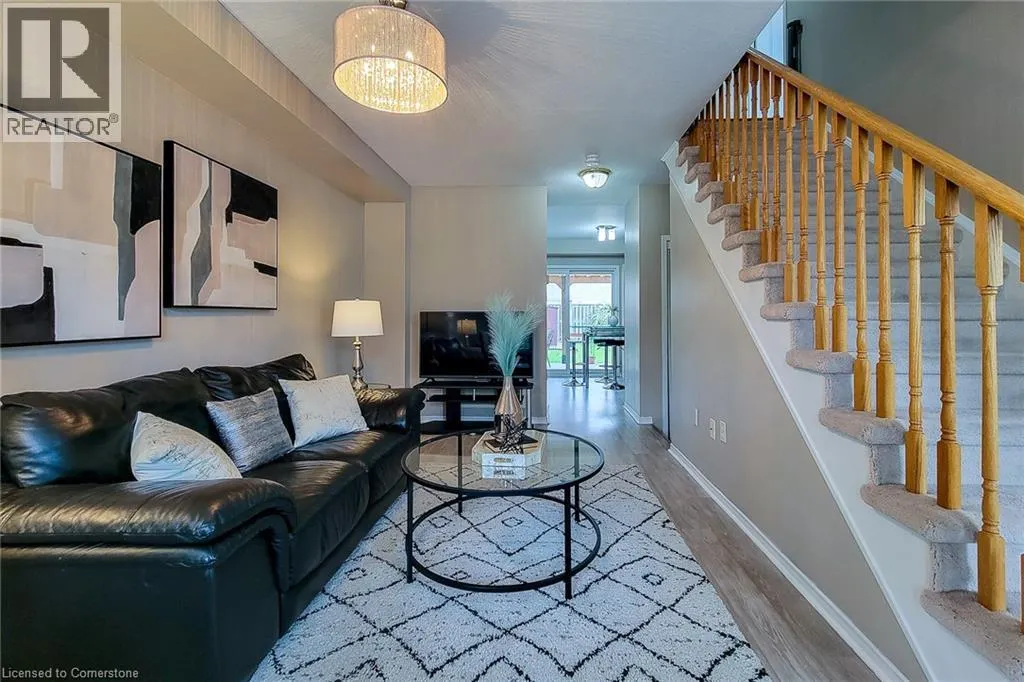55 CLEGHORN Drive