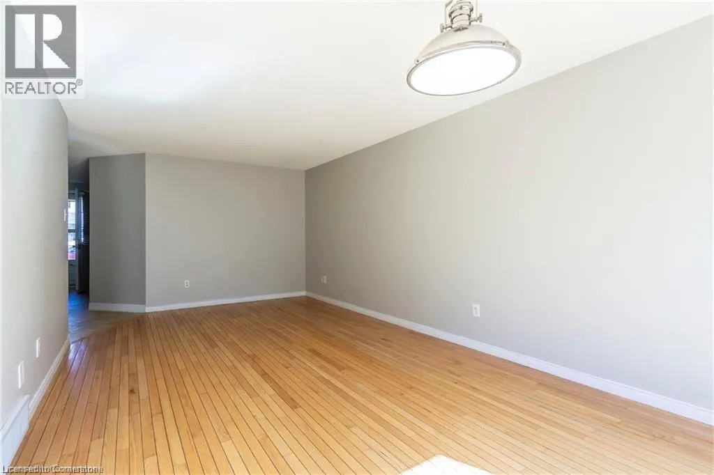 419 DOWNSVIEW Place