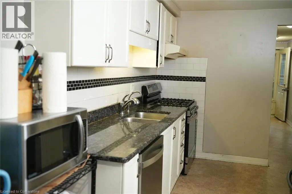 419 DOWNSVIEW Place