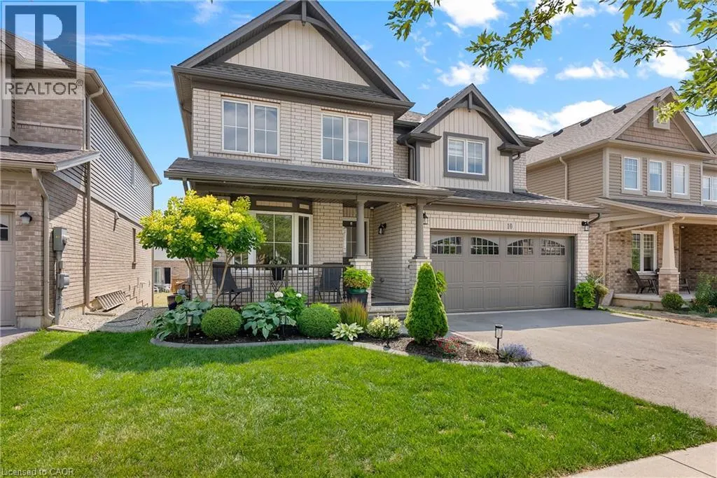 10 RILEY Avenue