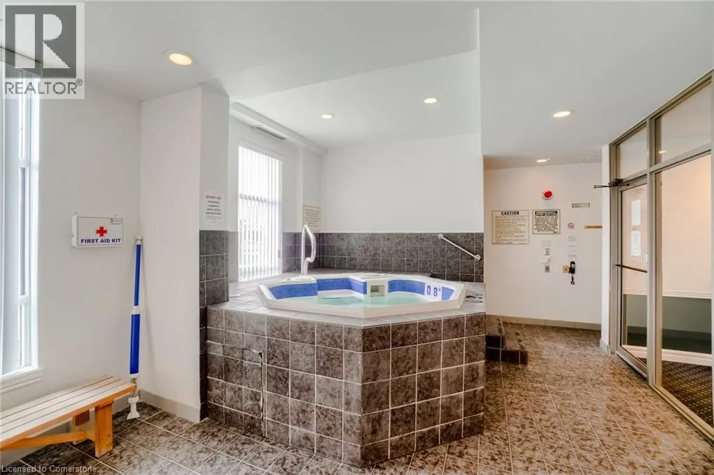 1720 EGLINTON Avenue E Unit# 610, #610