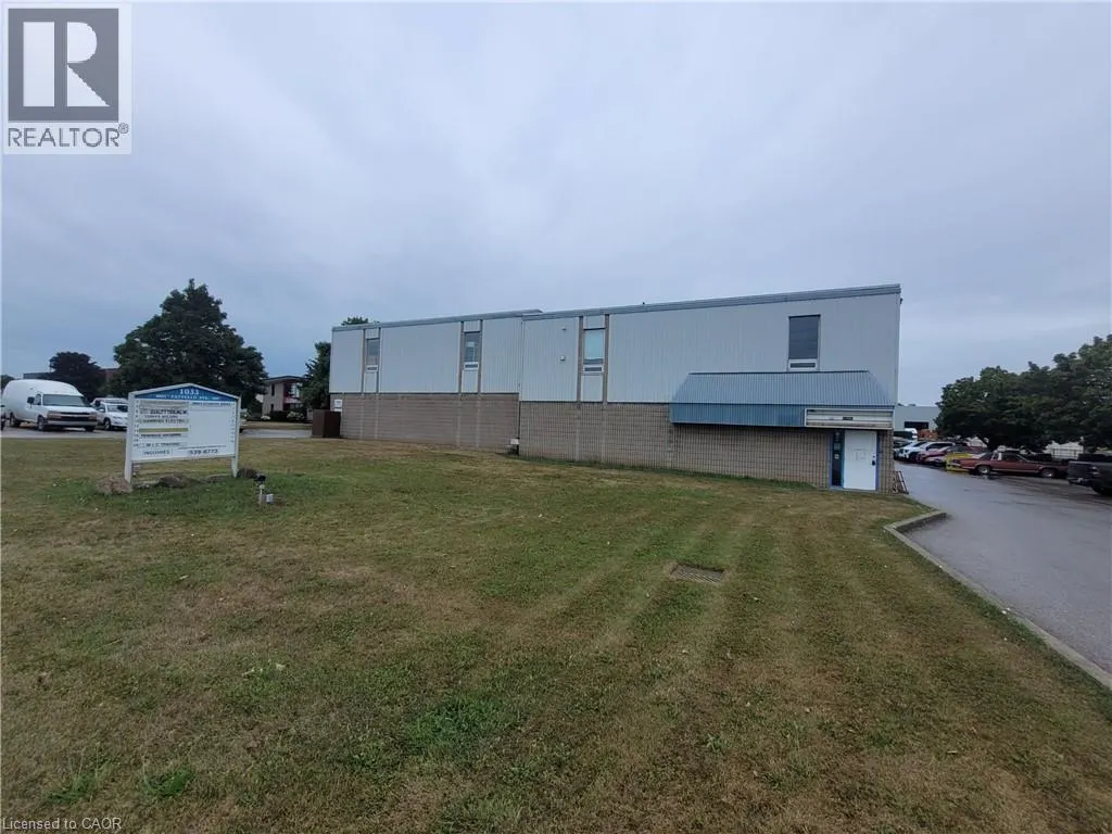 1033 PATTULLO Avenue Unit# 3, #3