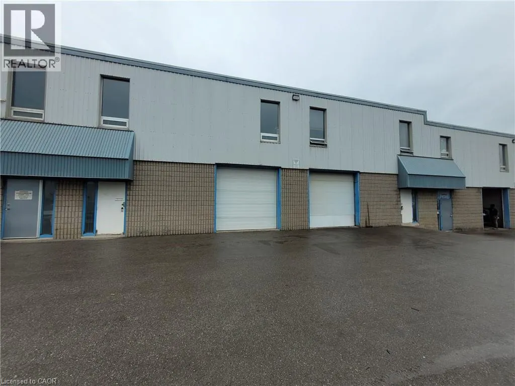 1033 PATTULLO Avenue Unit# 3, #3