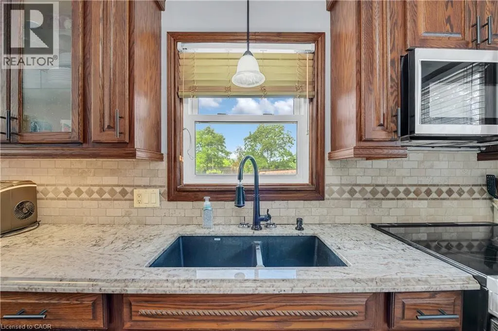446 EAST 36TH Street