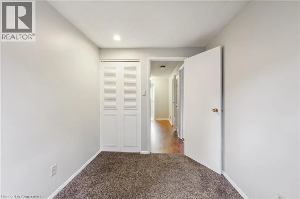 210 GLAMIS Road Unit# 6, #6