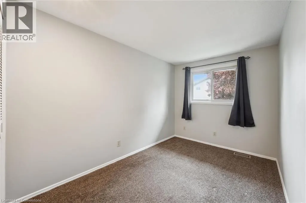 210 GLAMIS Road Unit# 6, #6