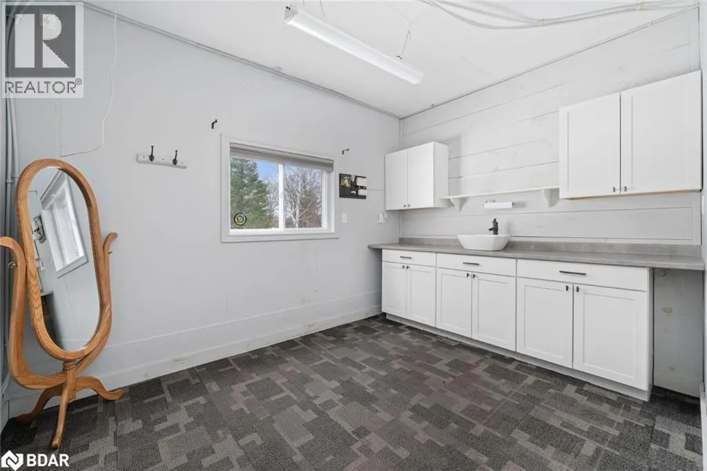 1121 HARMONY Road