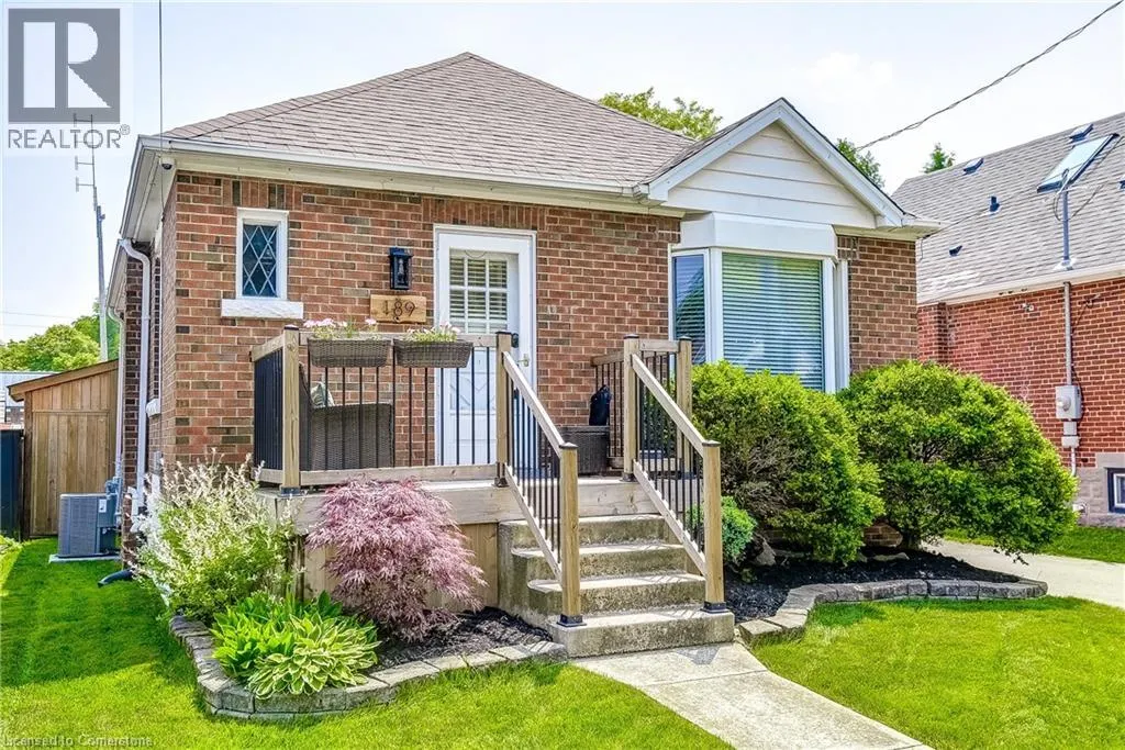 189 EAST 19TH Street